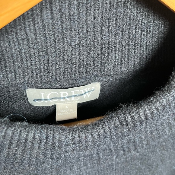 J.CREW Sizes L, XL Chunky Crewneck Sweater Supersoft Yarn Women’s Black - Picture 9 of 13